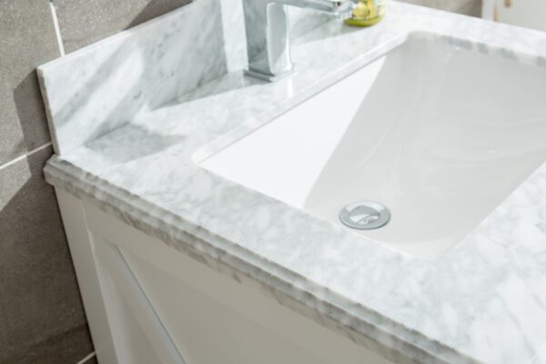 Laviva Wimbledon 24" White Bathroom Vanity with White Carrara Marble Countertop