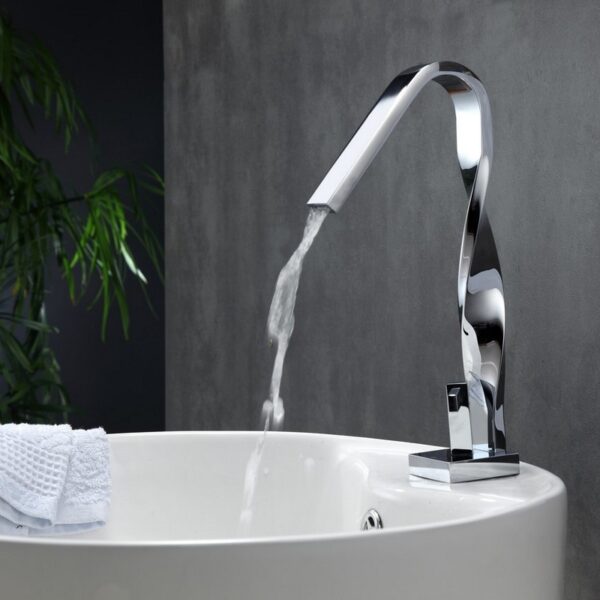 Kubebath AFB102 Aqua Riccio Single Lever Faucet in Chrome