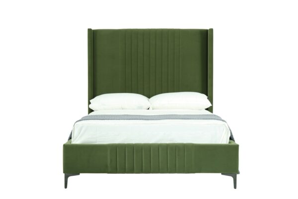 Manhattan Comfort Promenade Mid-Century Modern Velvet Upholstered Full- Size Bed in Moss Green