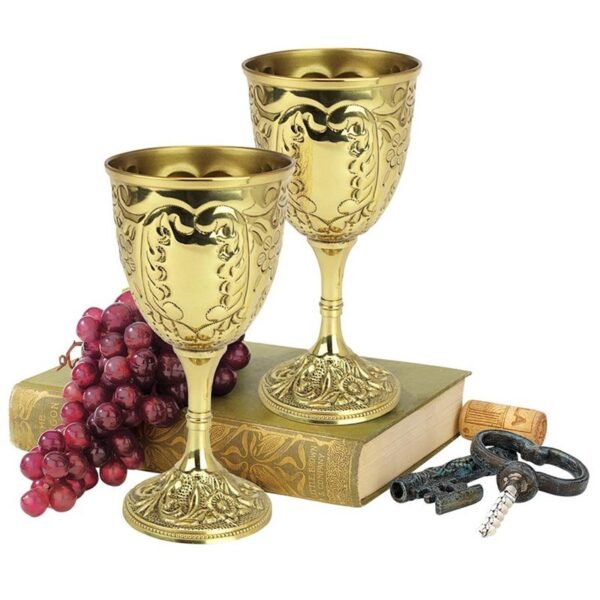 Design Toscano TV8004 3 1/2 Inch Kings Royal Chalice