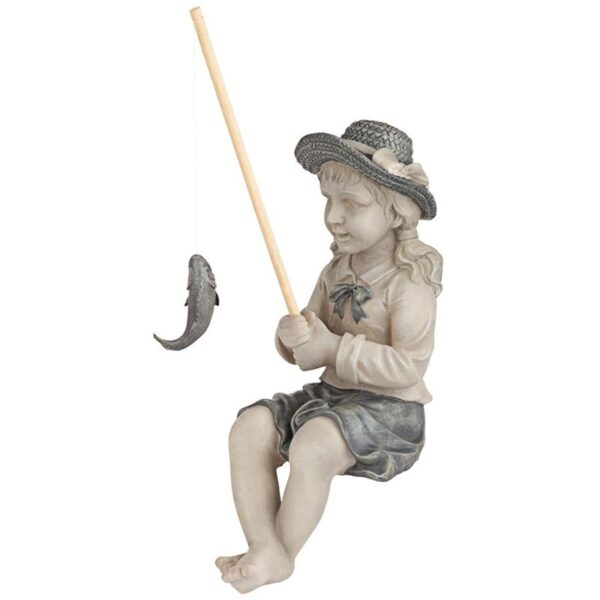 Design Toscano AL18606 6 1/2 Inch Medium Nellies Big Catch Statue