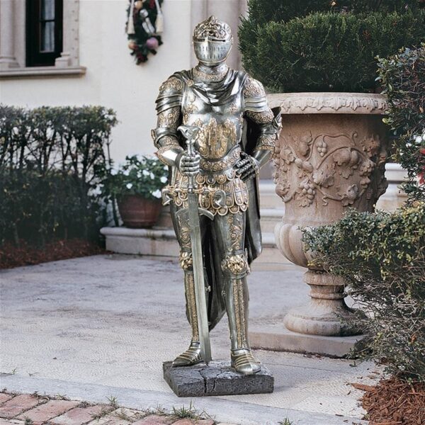 Design Toscano CL4256 13 1/2 Inch Kings Guard Knight