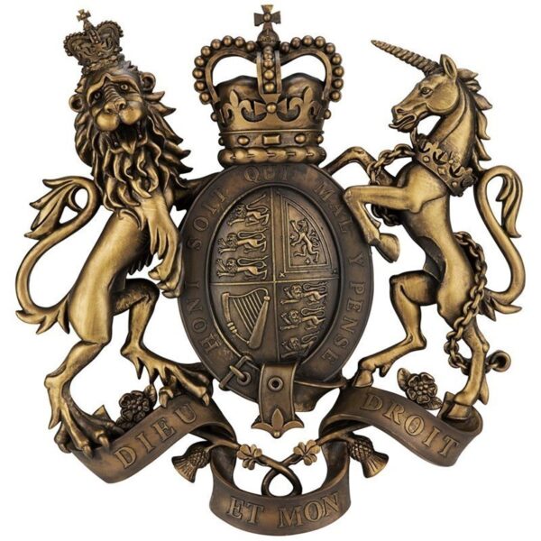 Design Toscano DB383103 17 1/2 Inch Royal Coat of Arms of Britain Plaque