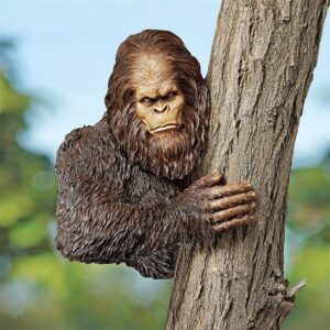 Design Toscano DB583078 15 Inch Bigfoot the Bashful Yeti Tree Sculpture