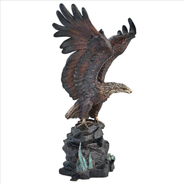 Design Toscano DD2245 40 Inch Strength and Patriotism Bald Eagle Cast Bronze Garden Statue