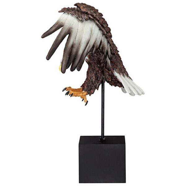 Design Toscano JQ11797 24 Inch Freedoms Flight Bald Eagle Statue