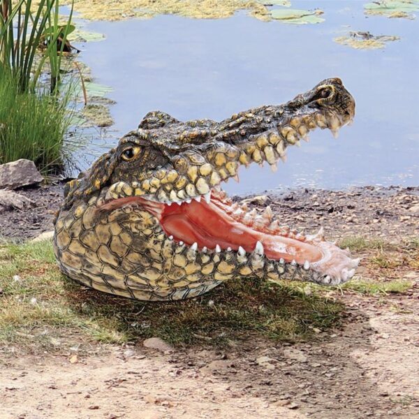 Design Toscano JQ5314 6 1/2 Inch Chomper Crocodile Head Statue