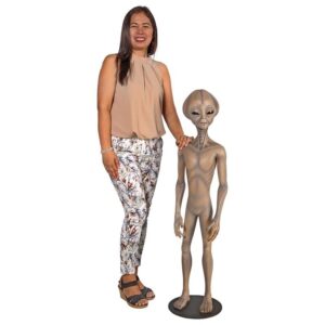 Design Toscano NE170230 13 Inch Area 51 Alien Statue - Grey