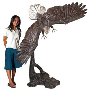 Design Toscano PB1117 73 1/2 Inch Final Approach Eagle Statue - Bronze