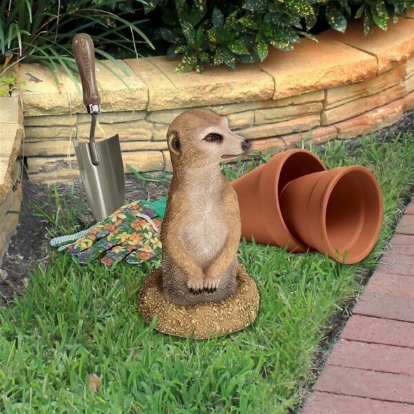 Design Toscano QM3143400 5 Inch Meerkat Coming Out of Ground Statue