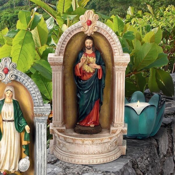 Design Toscano QS282313 7 Inch Sacred Heart of Jesus Niche Font